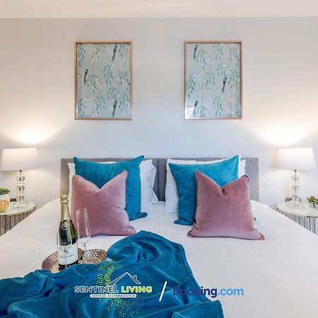 Windsor Flat 2 Bed By Sentinel Living With Free Wifi And Parking Lejlighed Eksteriør billede