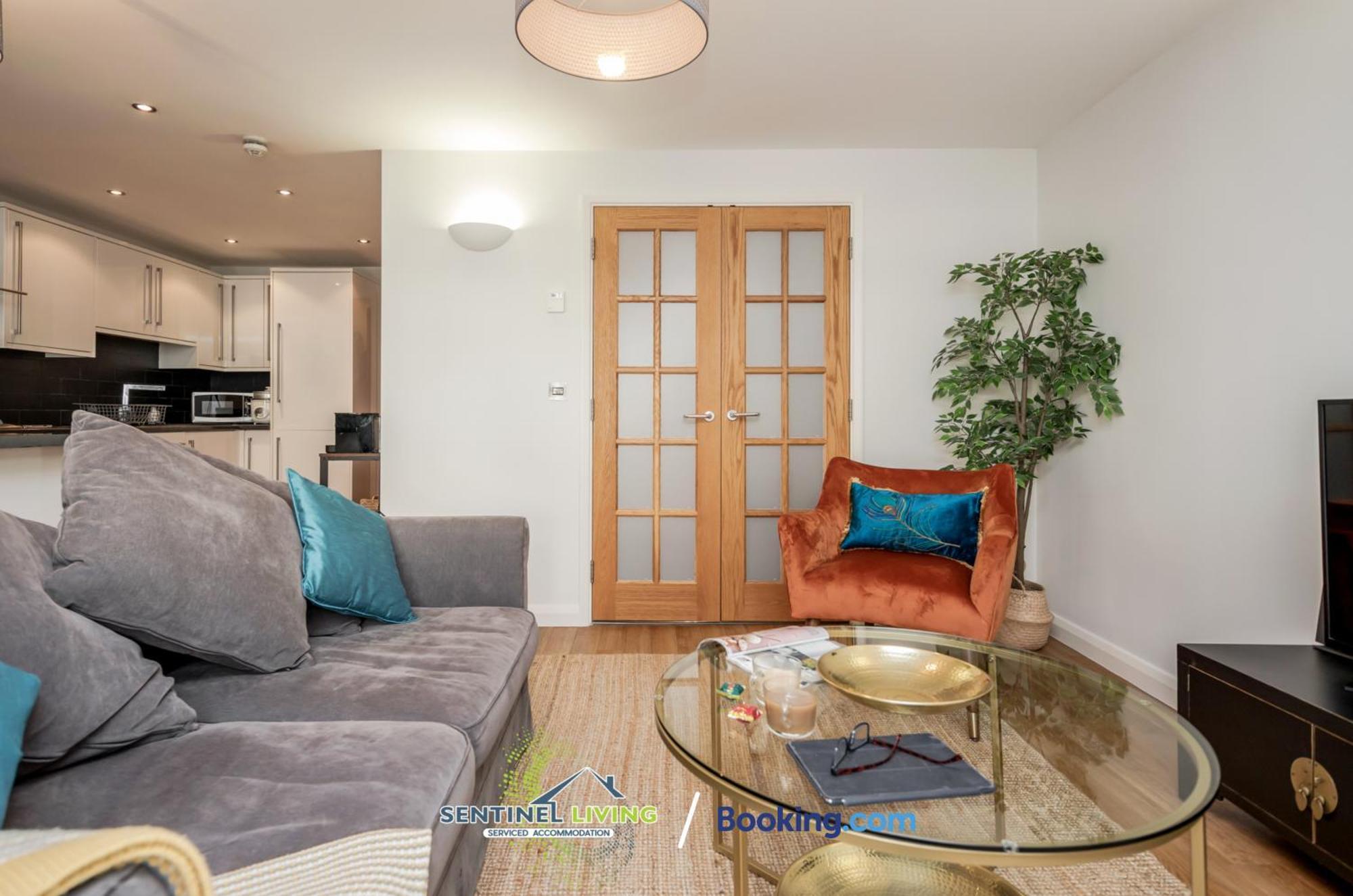 Windsor Flat 2 Bed By Sentinel Living With Free Wifi And Parking Lejlighed Eksteriør billede