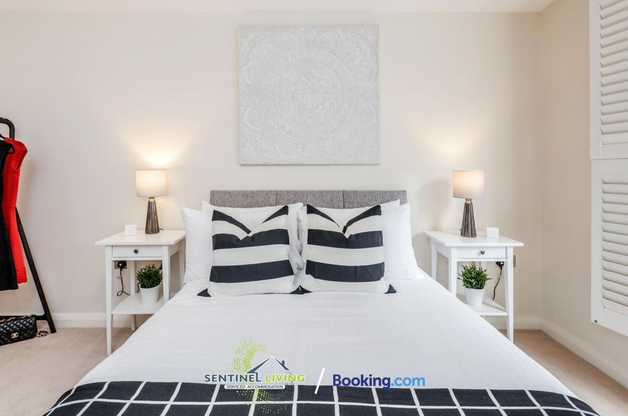 Windsor Flat 2 Bed By Sentinel Living With Free Wifi And Parking Lejlighed Eksteriør billede