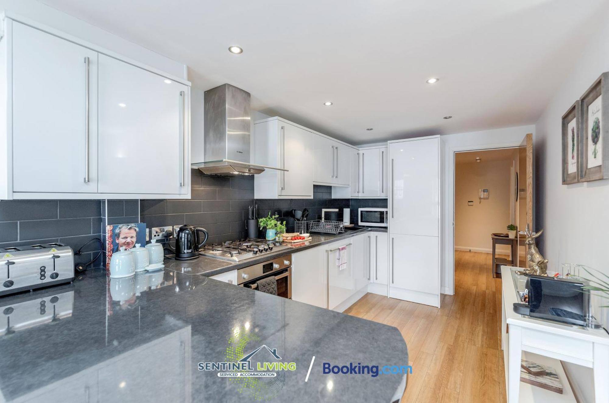 Windsor Flat 2 Bed By Sentinel Living With Free Wifi And Parking Lejlighed Eksteriør billede